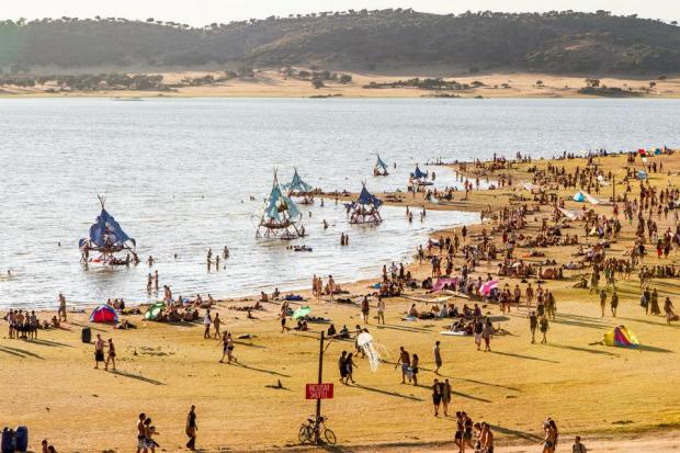 10610812_794831753902948_2215389665666562791_n