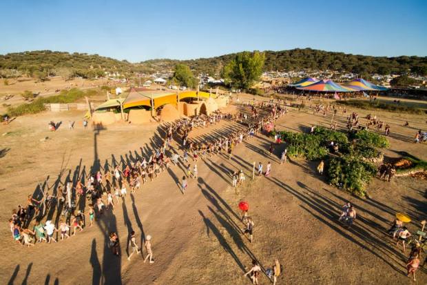 426005_794831793902944_3817523898938670187_n