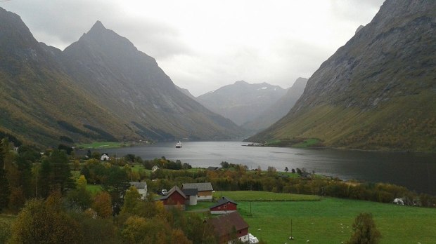 10687125_10204114840382870_751000765675729407_n