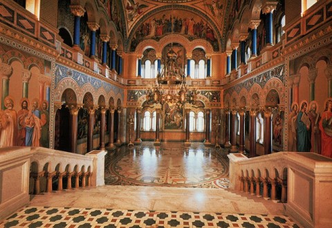 Neuschwanstein-Castle-interior-480x330