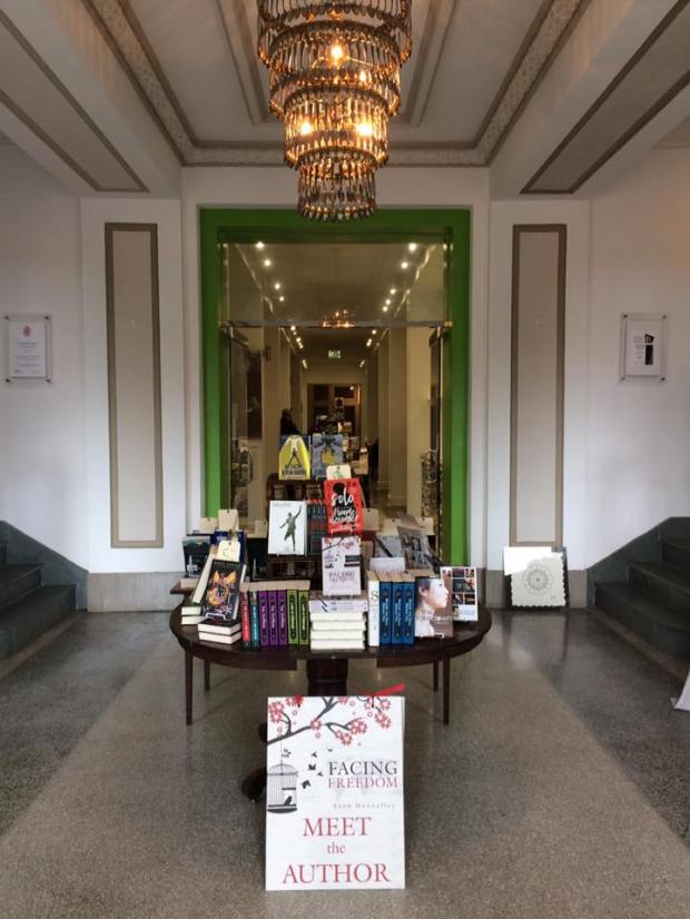 eryn meet the author